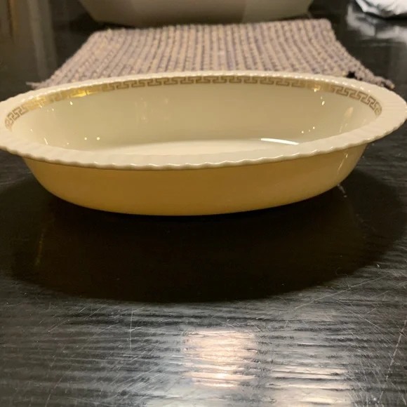 Lenox Cretan serving bowl - Picture 2 of 8